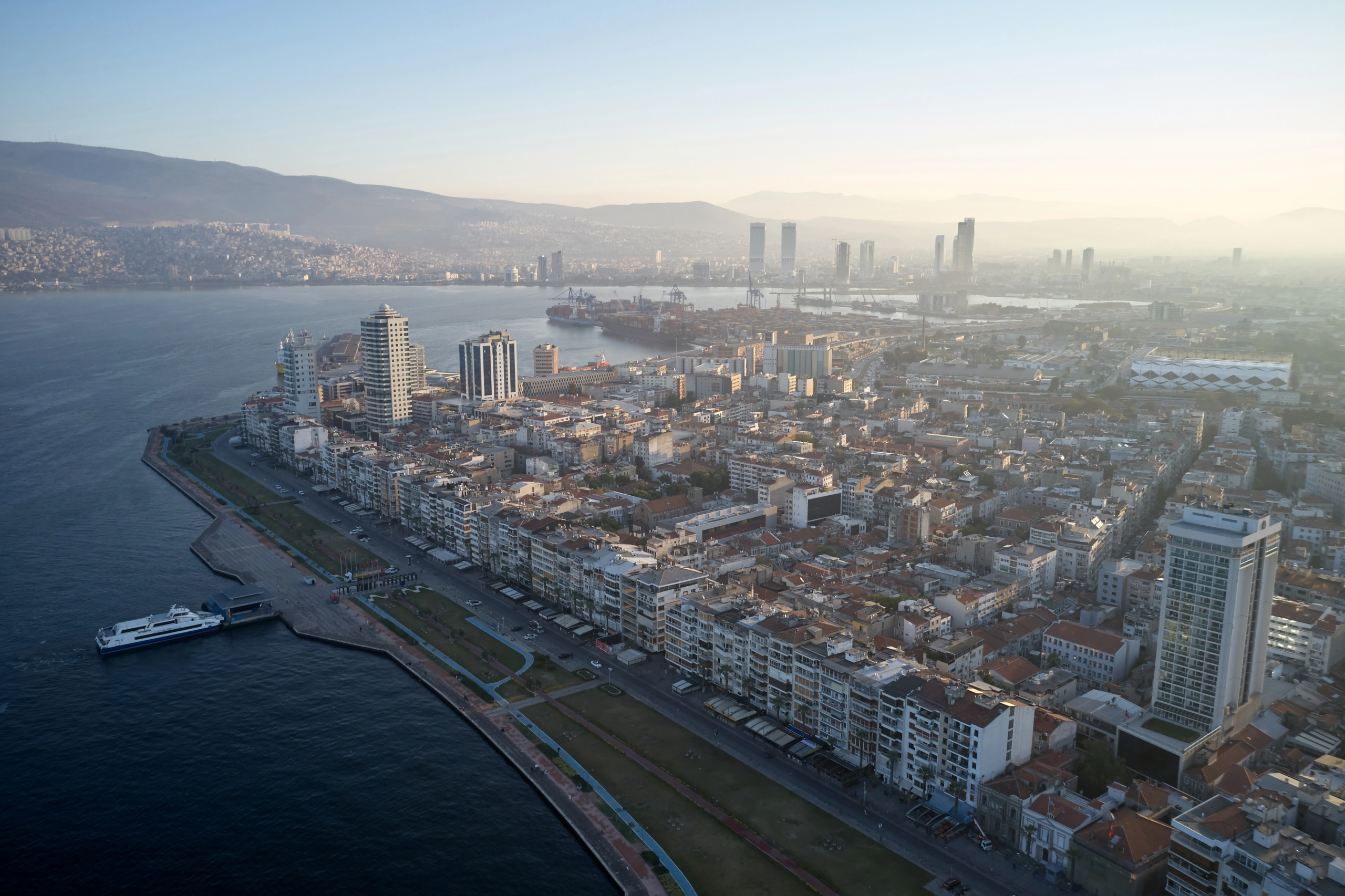 Top Recruitment Agencies in İzmir for 2025: Your Ultimate Hiring Guide